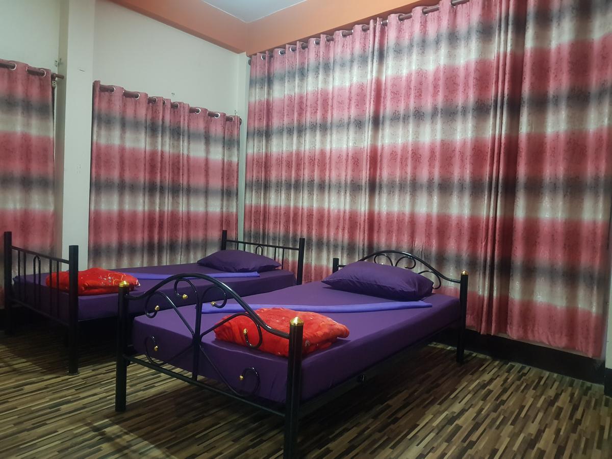 Rose Guest House Τσιάνγκ Μάι Εξωτερικό φωτογραφία