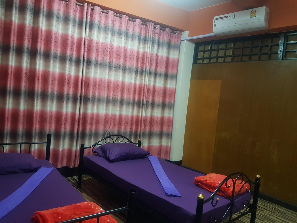 Rose Guest House Τσιάνγκ Μάι Εξωτερικό φωτογραφία